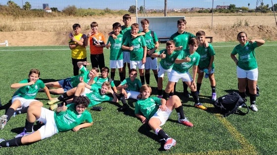 Los cadetes pierden su primer partido de liga