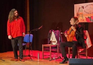 Actuación de Iván Chaskío