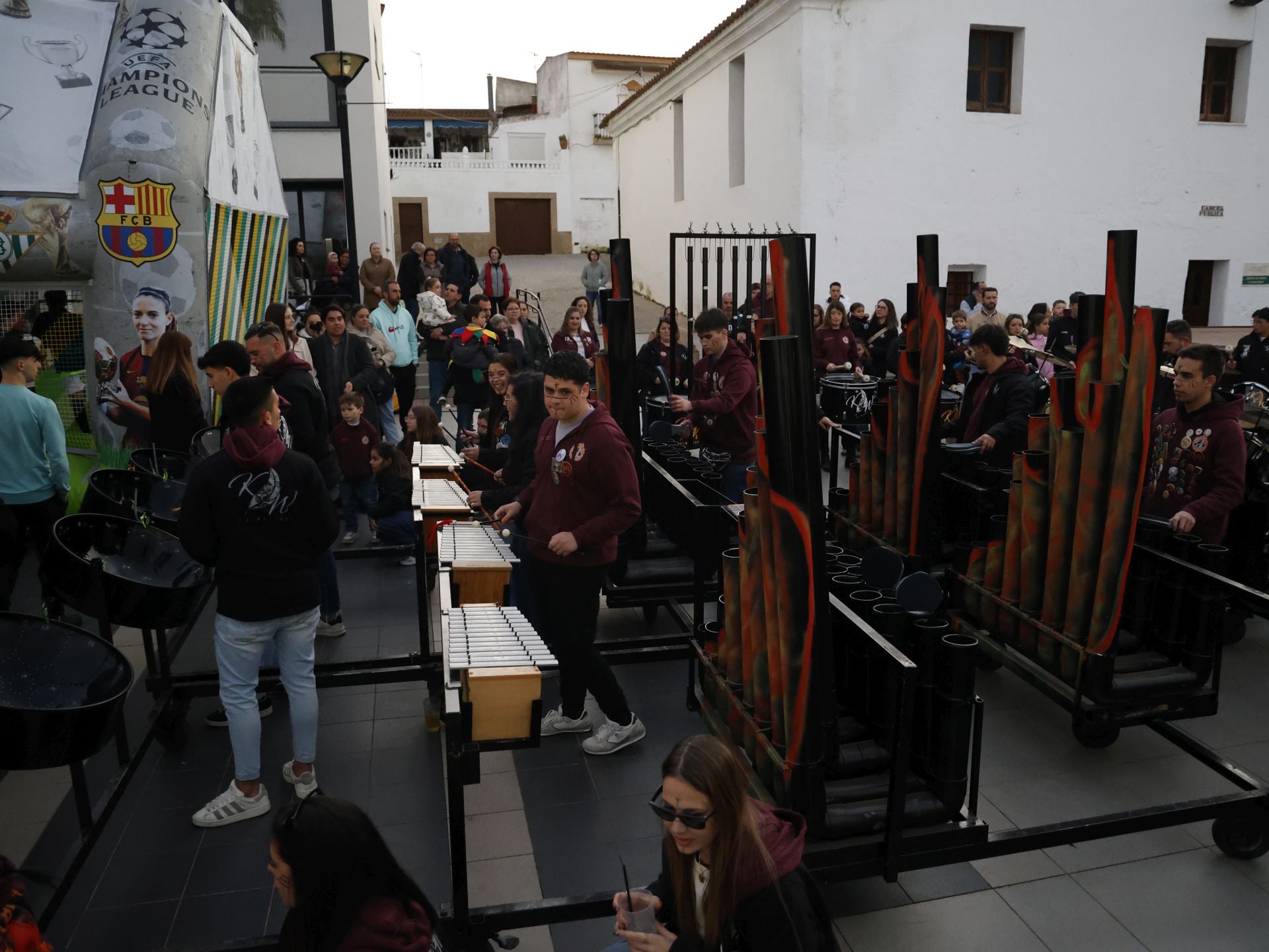 Tamborada de inicio del Carnaval