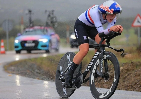 Zoe Bäckstedt fue la más rápida en la crono