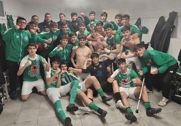 Celebración de la victoria ante el CD Gévora