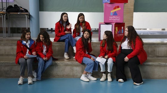 'De Joven a Joven. Equilibrio en movimiento'