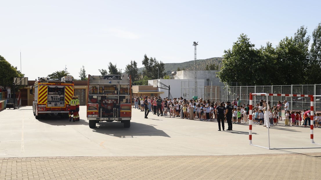 Simulacro de incendio en el César Hurtado