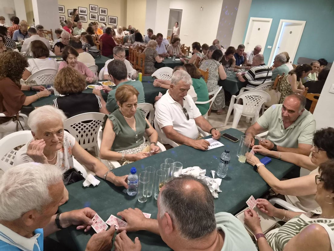 Cena de Convivencia en la Semana del Mayor