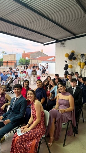 Imagen secundaria 2 - Imágenes del acto
