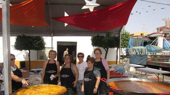 Preparando la Paellada