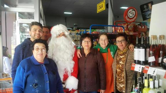 Visita de Papa Noel a los comercios durante la campaña