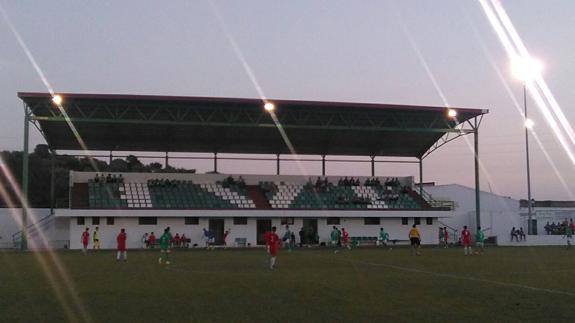Encuentro entre los juveniles y los cadetes del Badajoz