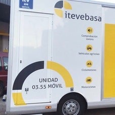 Unidad Móvil de vehículos agrícolas, ciclomotores y motocicletas. 