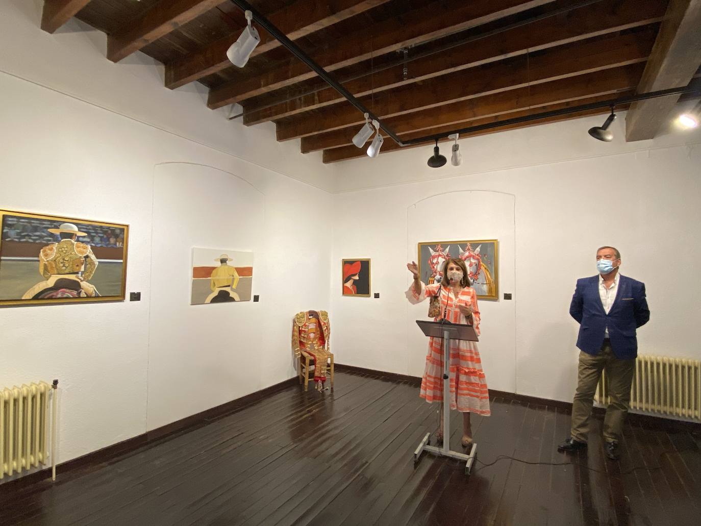 Fotos: Exposición taurina &quot;Tarde de Gloria&quot; de Toña Chachón