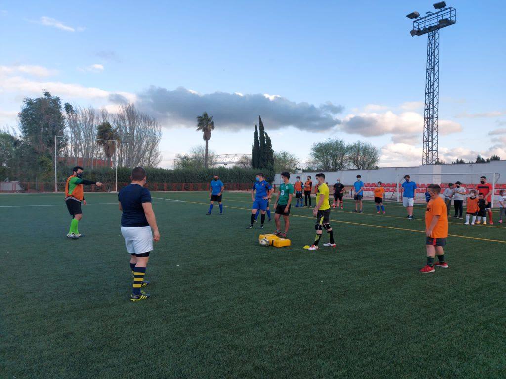 Fotos: Nueva Escuela Deportiva de Rugby en Villafranca de los Barros