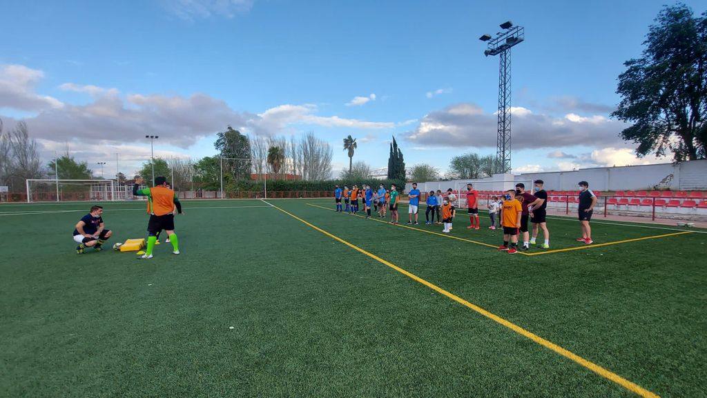 Fotos: Nueva Escuela Deportiva de Rugby en Villafranca de los Barros