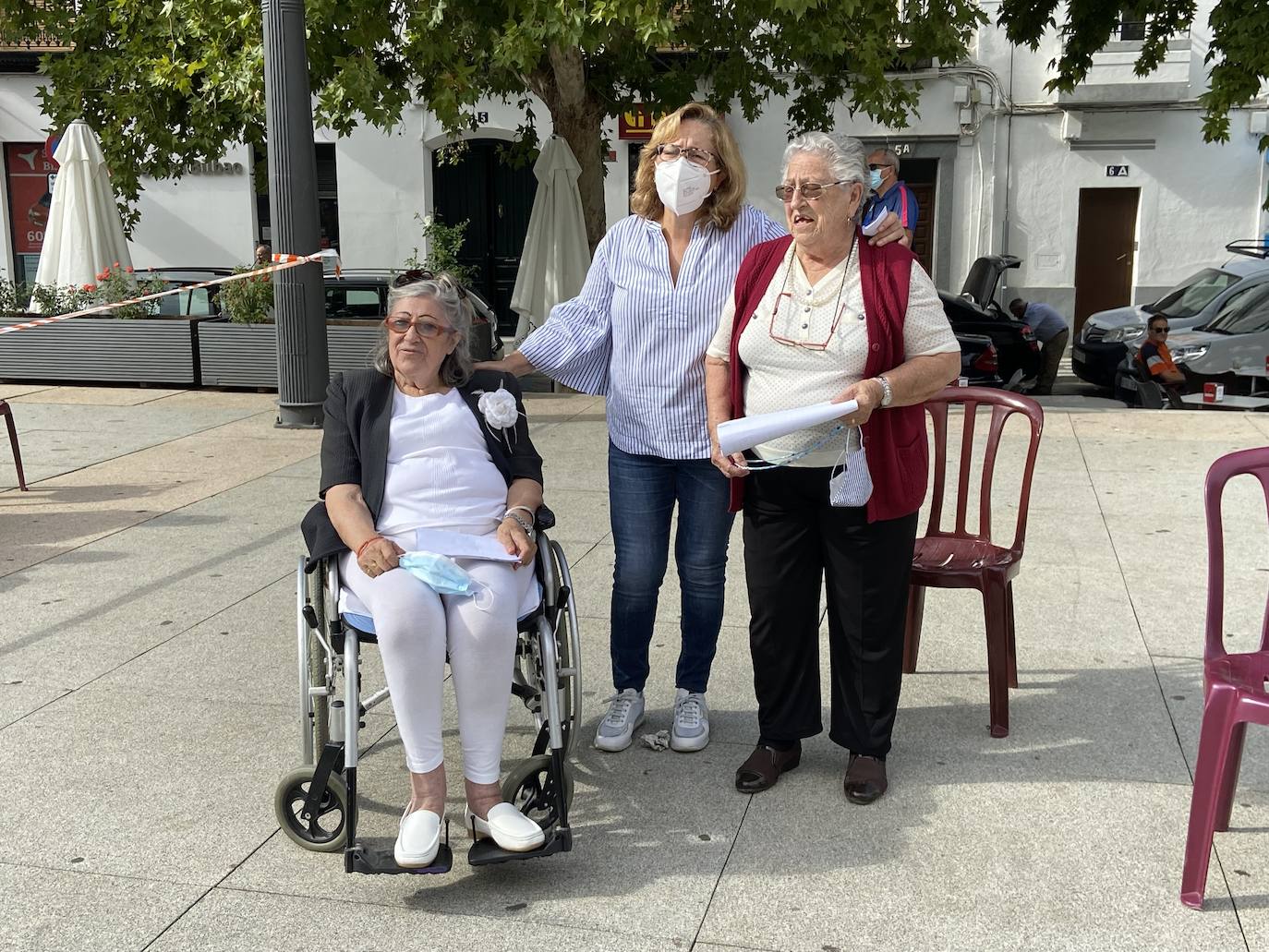 Fotos: Los mayores de Villafranca festejaron ayer su día