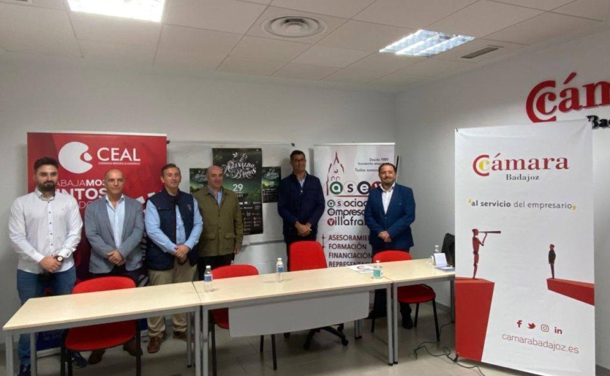 Presentación del proyecto 'El Aguinaldo de Barros' en la Cámara de Comercio de Villafranca 