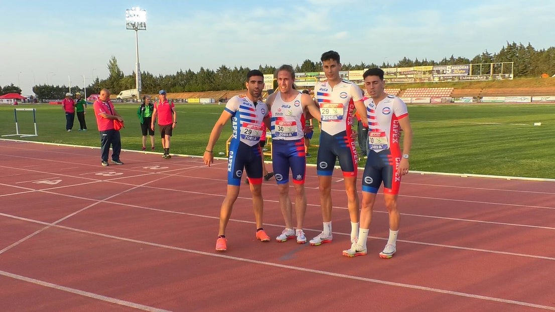 Fotos: CUADRANGULAR DE DIVISIÓN DE HONOR