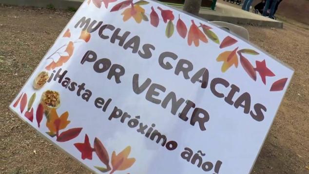 Fotos: Los colegios celebran la chaquetía en un encuentro intergeneracional