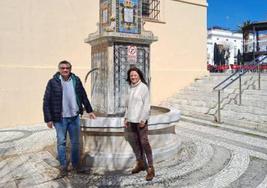 La Alcaldesa Isabel García Ramos y el Primer Teniente Alcalde, Manuel Piñero Lemus.