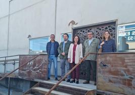 Representantes del Ayuntamiento y de la Cámara de Comercio de Badajoz.