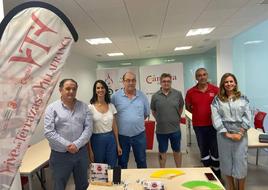 Hosteleros y organizadores de la camapaña en rueda de prensa.