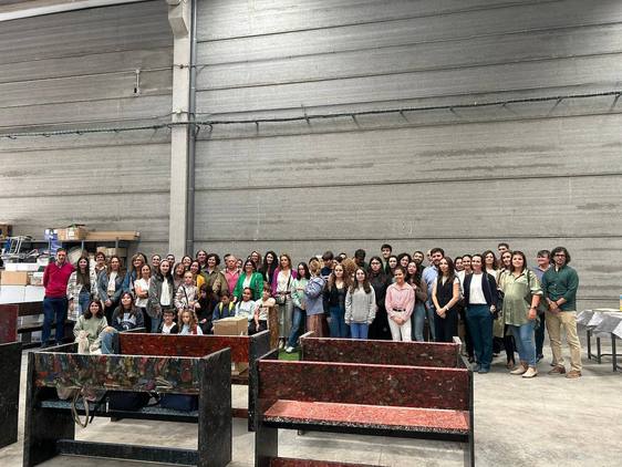 La Hormiga Verde premia a 59 centros educativos de la región por reciclar basura electrónica