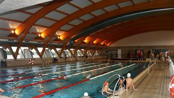 La piscina climatizada abrirá en unas dos o tres semanas