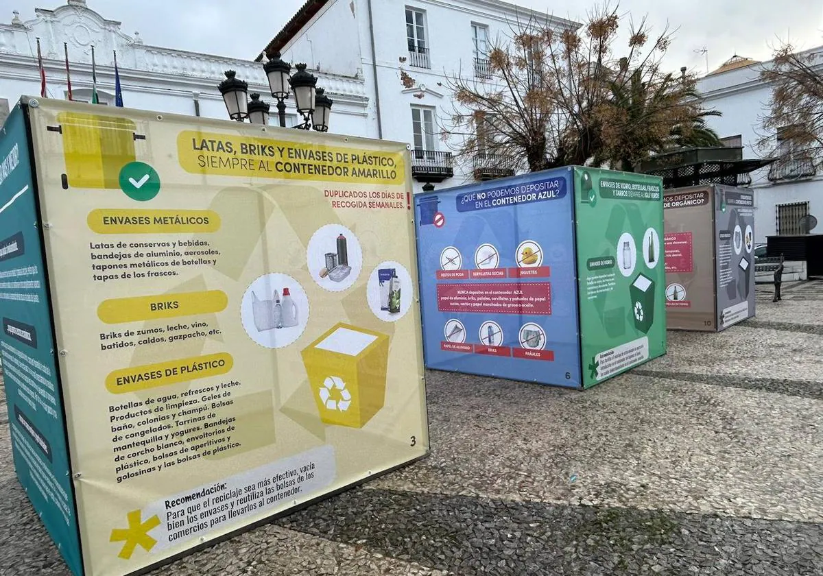 Villafranca acoge una exposición itinerante para concienciar sobre el correcto reciclaje de los residuos en el ámbito doméstico