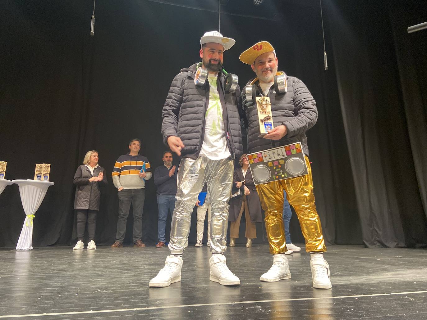 'El nombre es lo de menos' (chirigota de Santa Amalia).