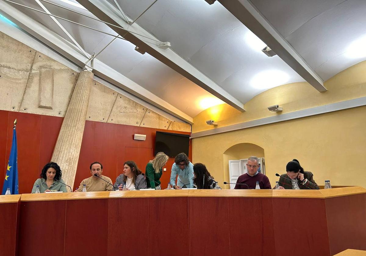 El PP de Villafranca reprocha que el equipo de gobierno ceda «sin justificar» la gestión de la disciplina urbanística municipal a la Diputación de Badajoz