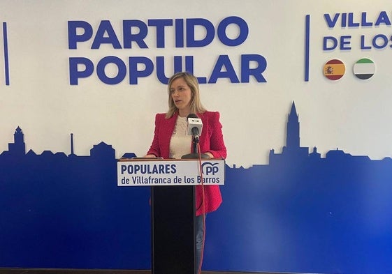 Carmen Romero en rueda de prensa.