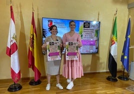 La concejala de Formación, Mariam Vicente y la trabajadora de la UPV, Mónica Raposo, en rueda de prensa.