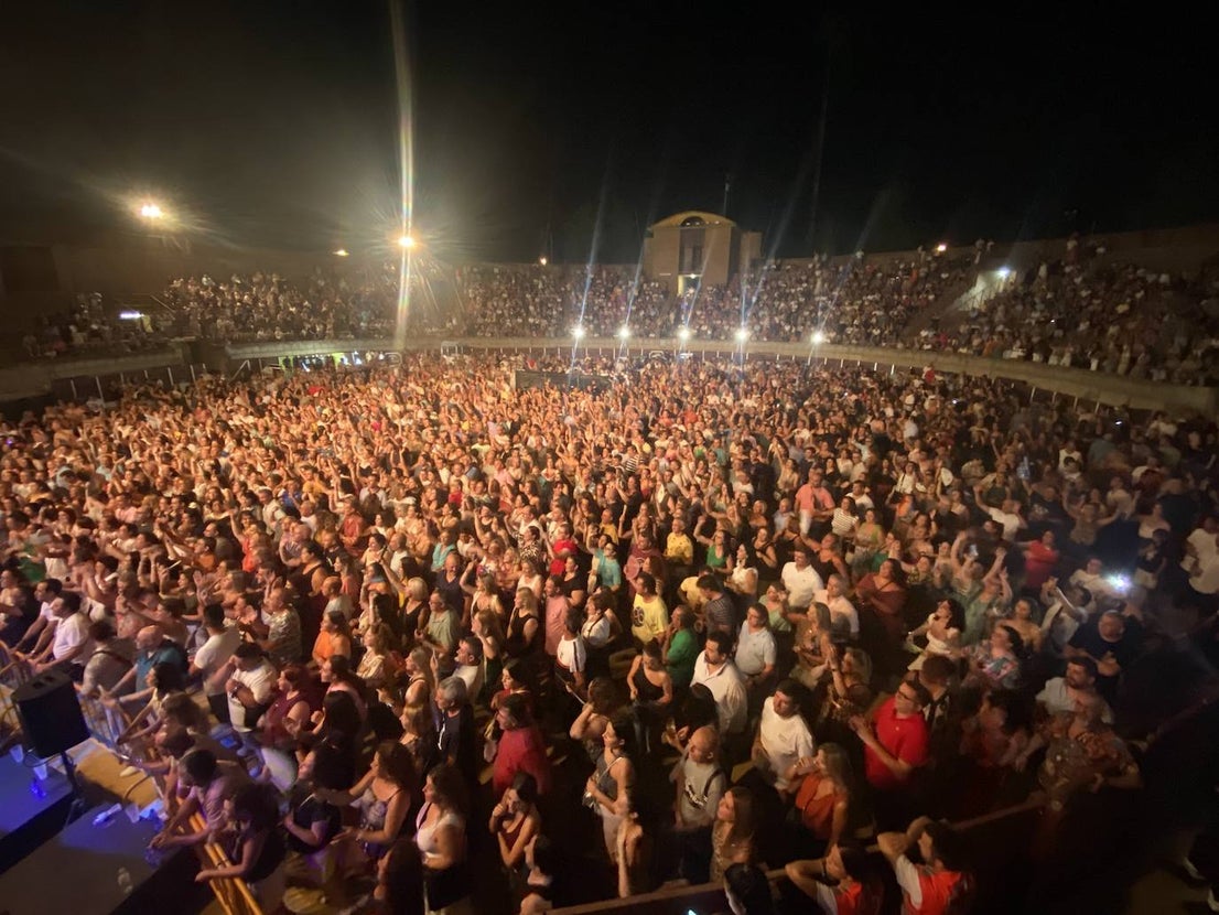 Camela arrasa en Villafranca