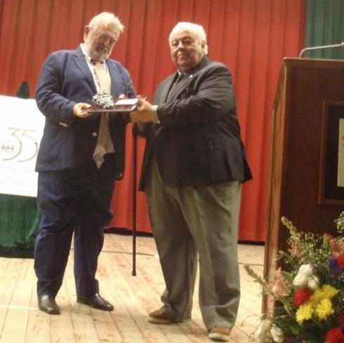 El pregón de José Luis Gaytán rubrica la ceremonia inaugural de la Fiesta de la Vendimia en la que se proclamaron las manijeras de honor