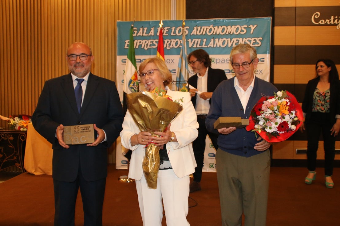 La Gala del Autónomo y Empresa Villanovense reconoció el esfuerzo del último año. 