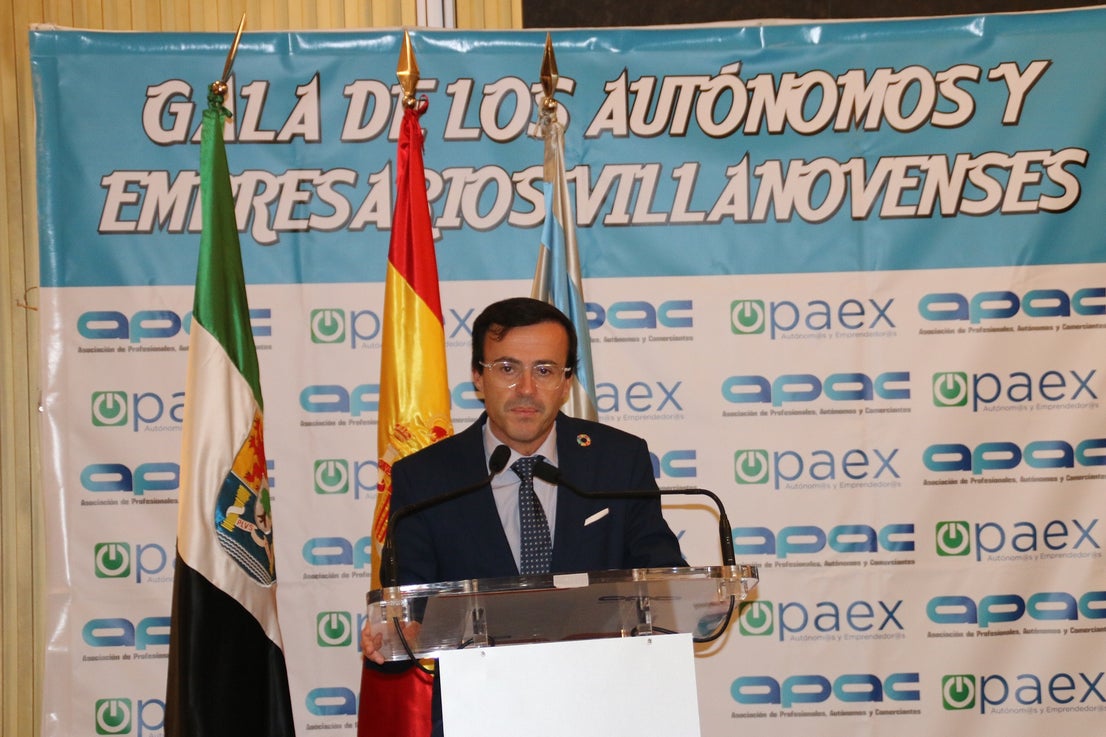 La Gala del Autónomo y Empresa Villanovense reconoció el esfuerzo del último año. 