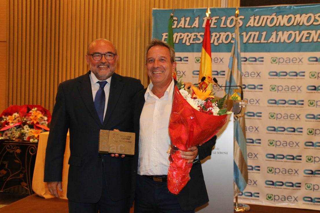 La Gala del Autónomo y Empresa Villanovense reconoció el esfuerzo del último año. 
