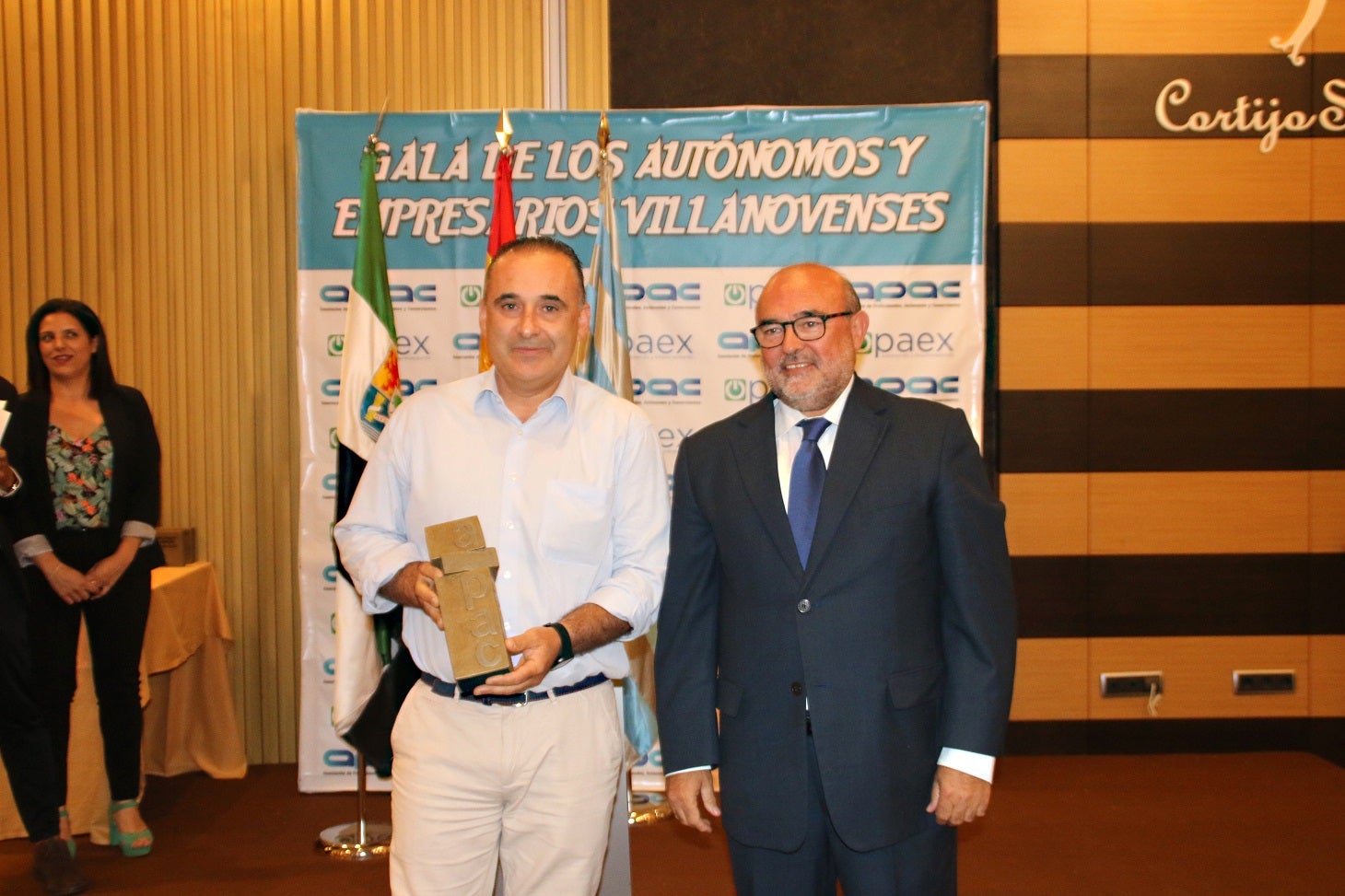 La Gala del Autónomo y Empresa Villanovense reconoció el esfuerzo del último año. 