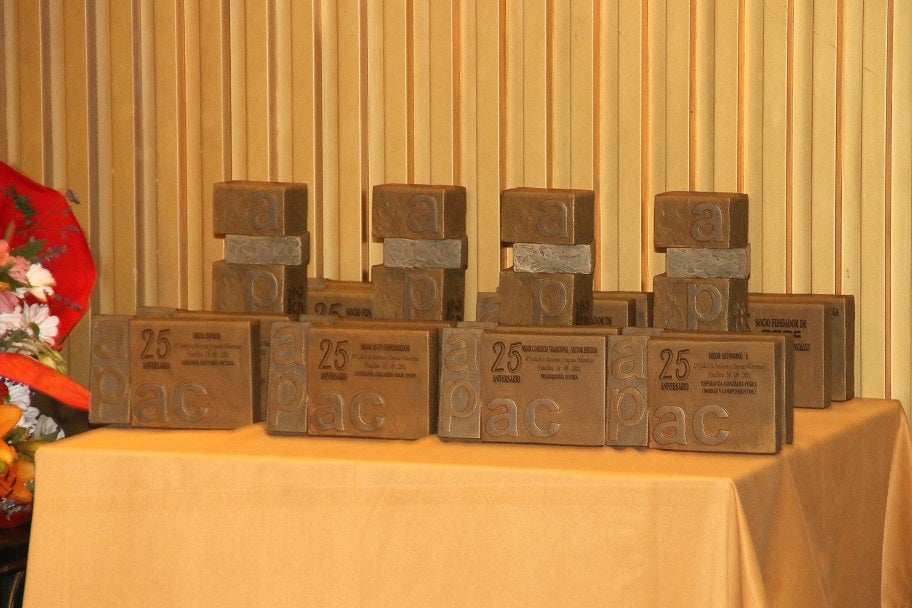 La Gala del Autónomo y Empresa Villanovense reconoció el esfuerzo del último año. 