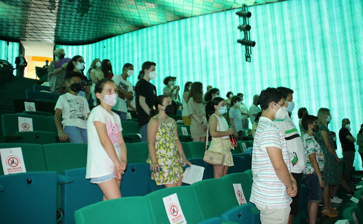Algunos participantes en el anterior pleno de la infancia en Villanueva de la Serena. 