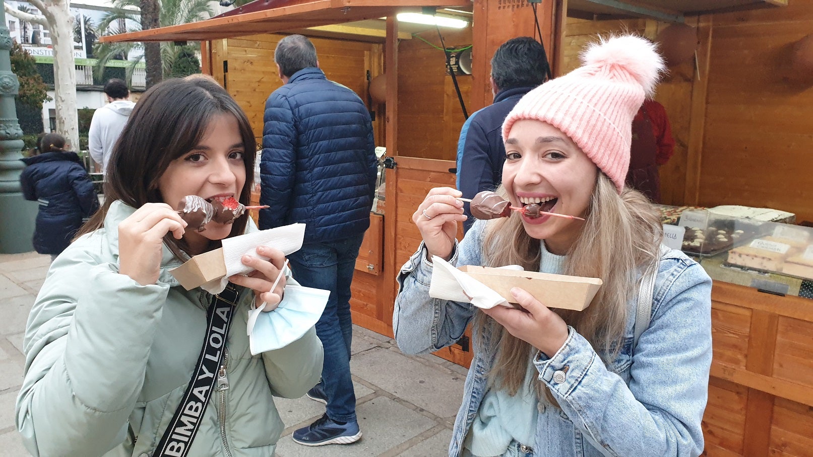 Los asistentes pudieron elegir entre cientos de propuestas a base de chocolate. 