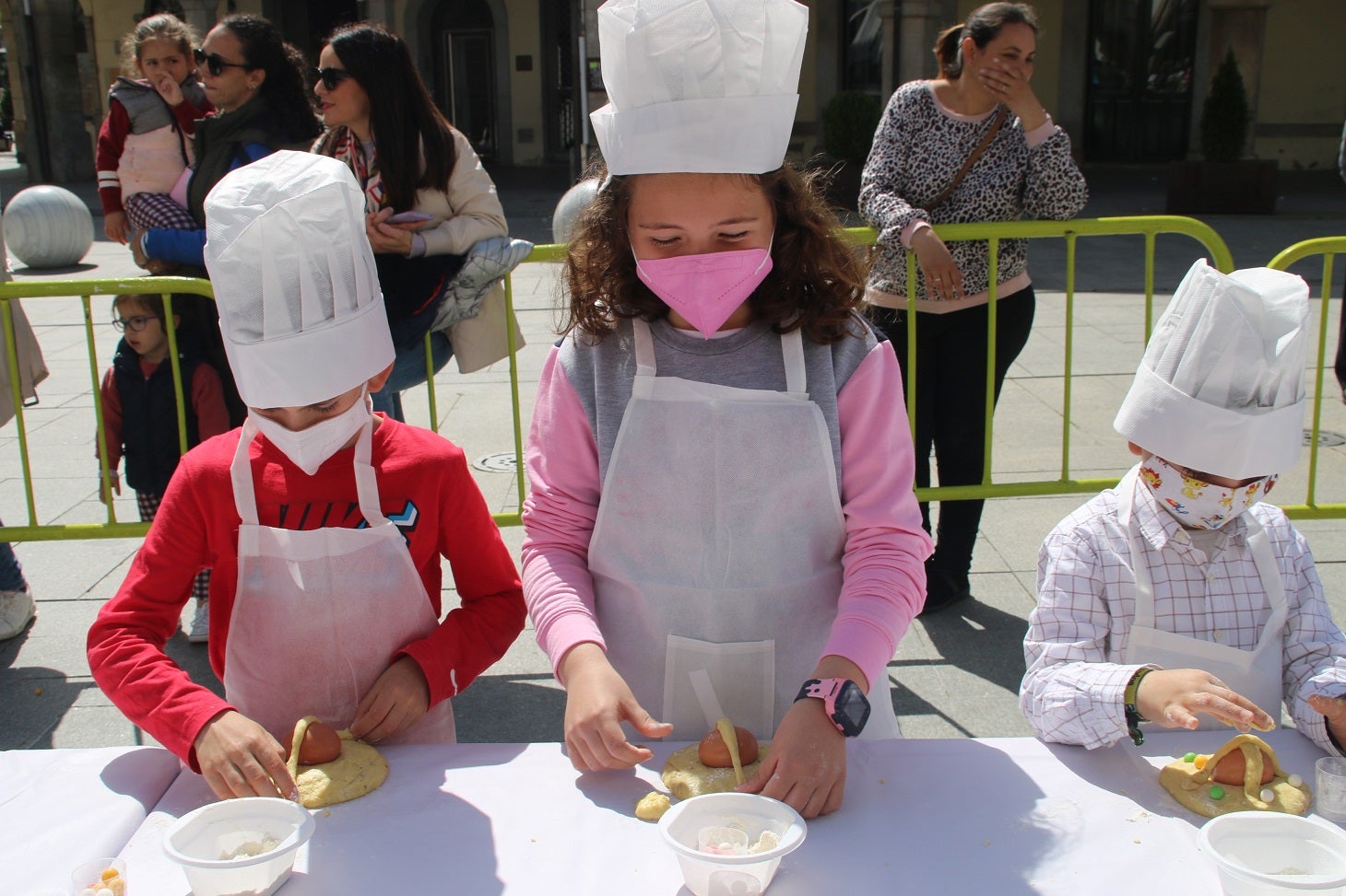 QUE NO SE PIERDA LA DULCE TRADICIÓN DEL HORNAZO