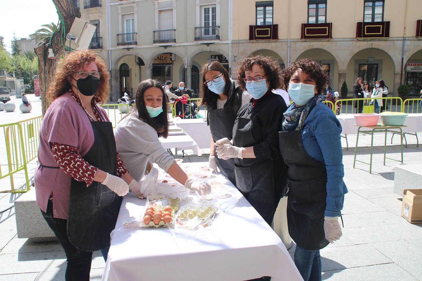 QUE NO SE PIERDA LA DULCE TRADICIÓN DEL HORNAZO