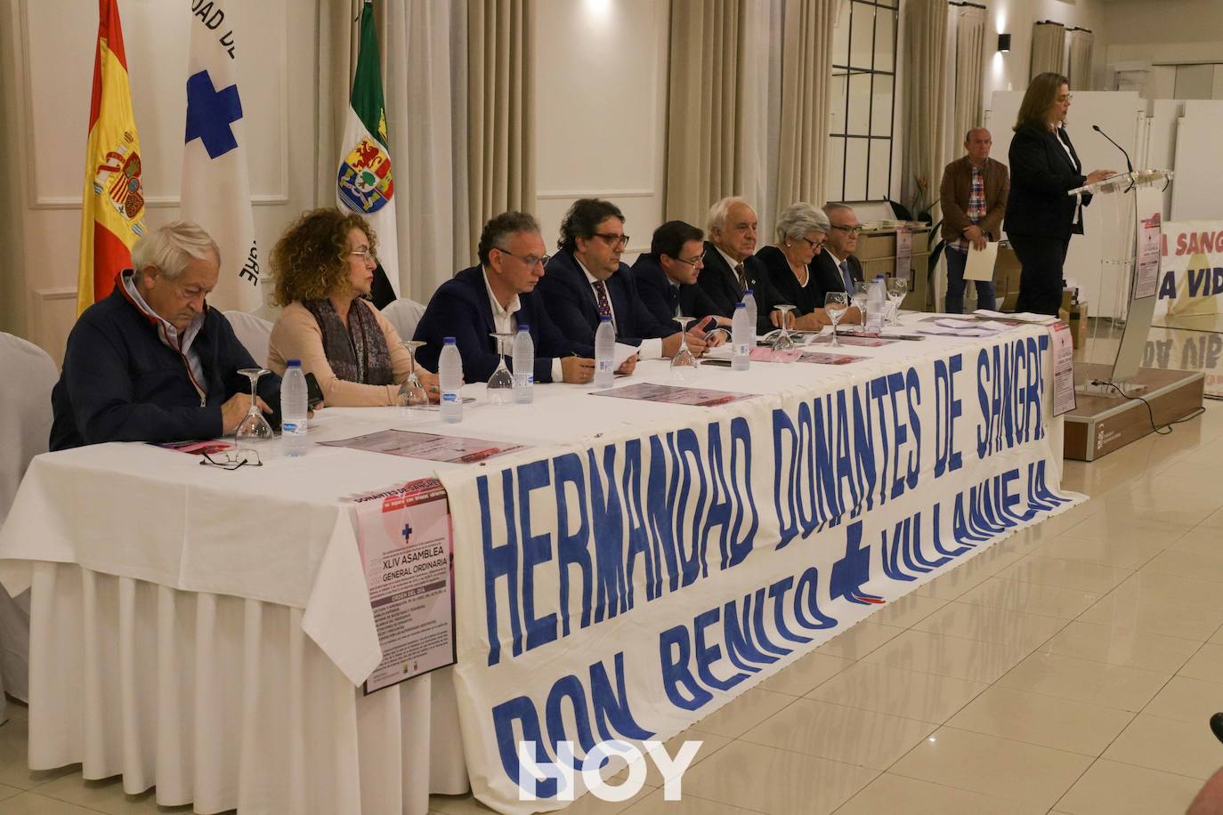 Los protagonistas fueron los donantes de sangre que recibieron distinciones por sus numerosas aportaciones. 