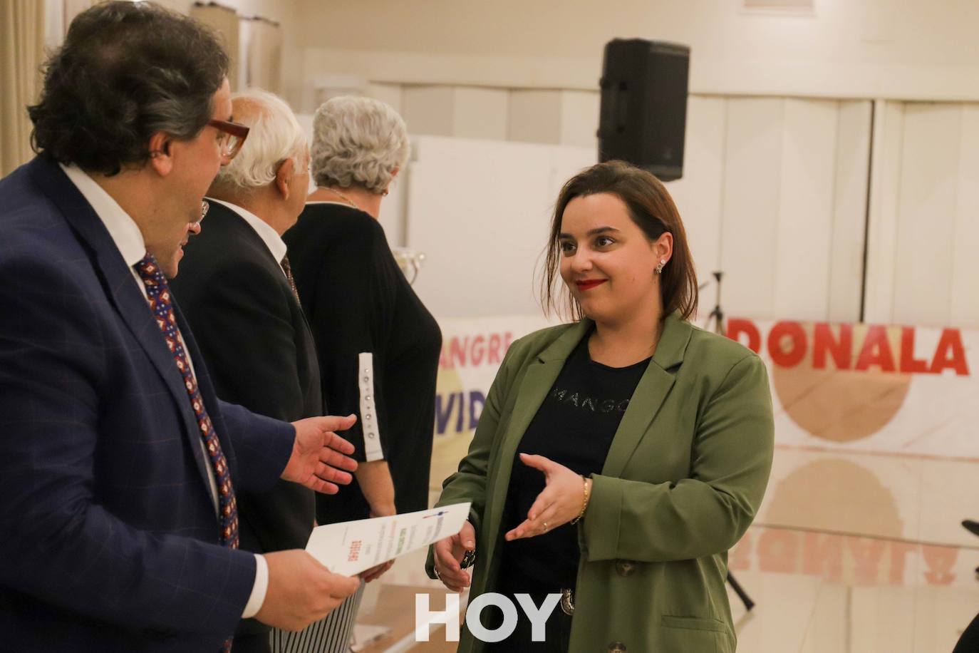 Los protagonistas fueron los donantes de sangre que recibieron distinciones por sus numerosas aportaciones. 