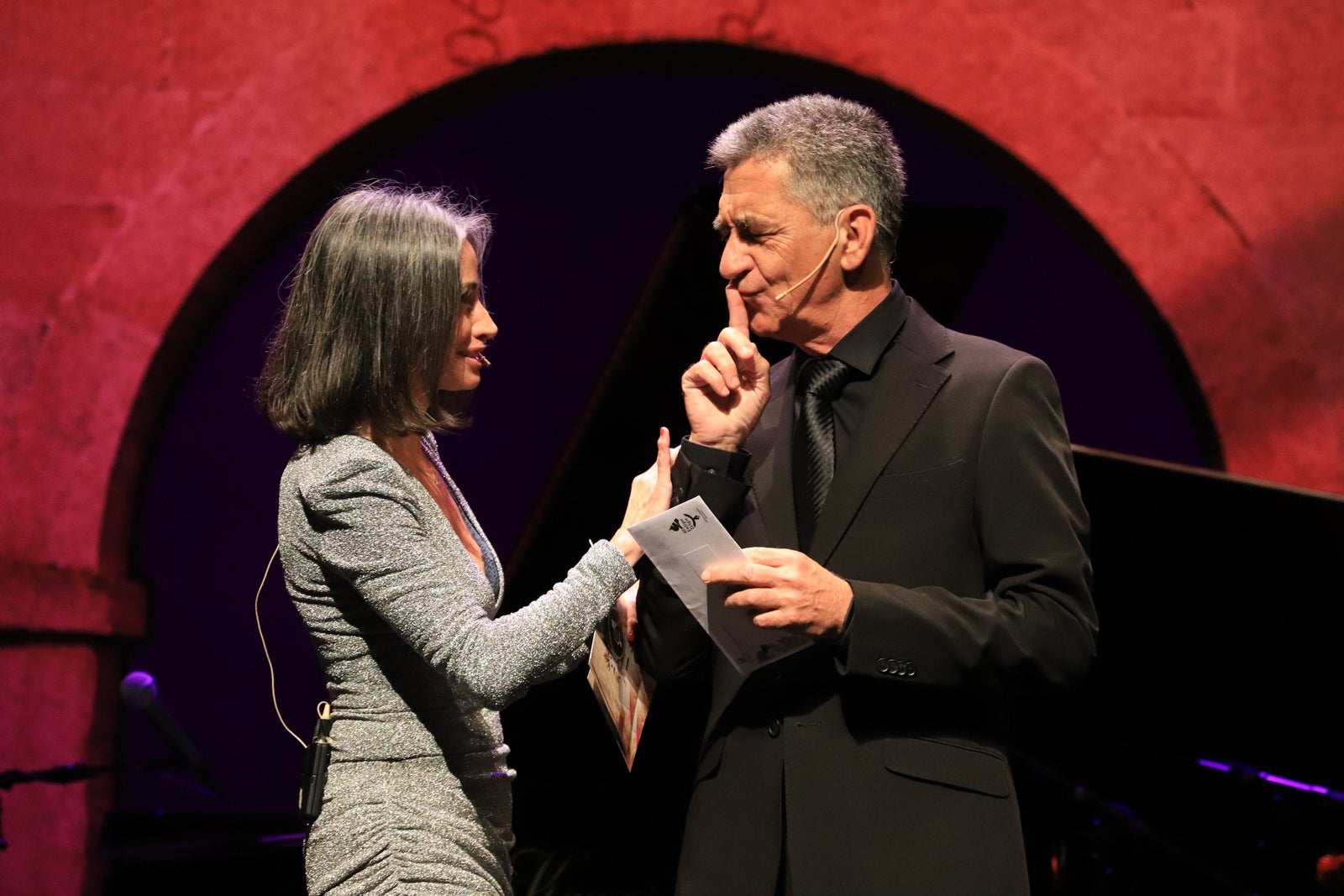 La gala del Felipe Trigo se celebró en el palacio de congresos con Sara Solomando como presentadora y la actuación de Marlango. 