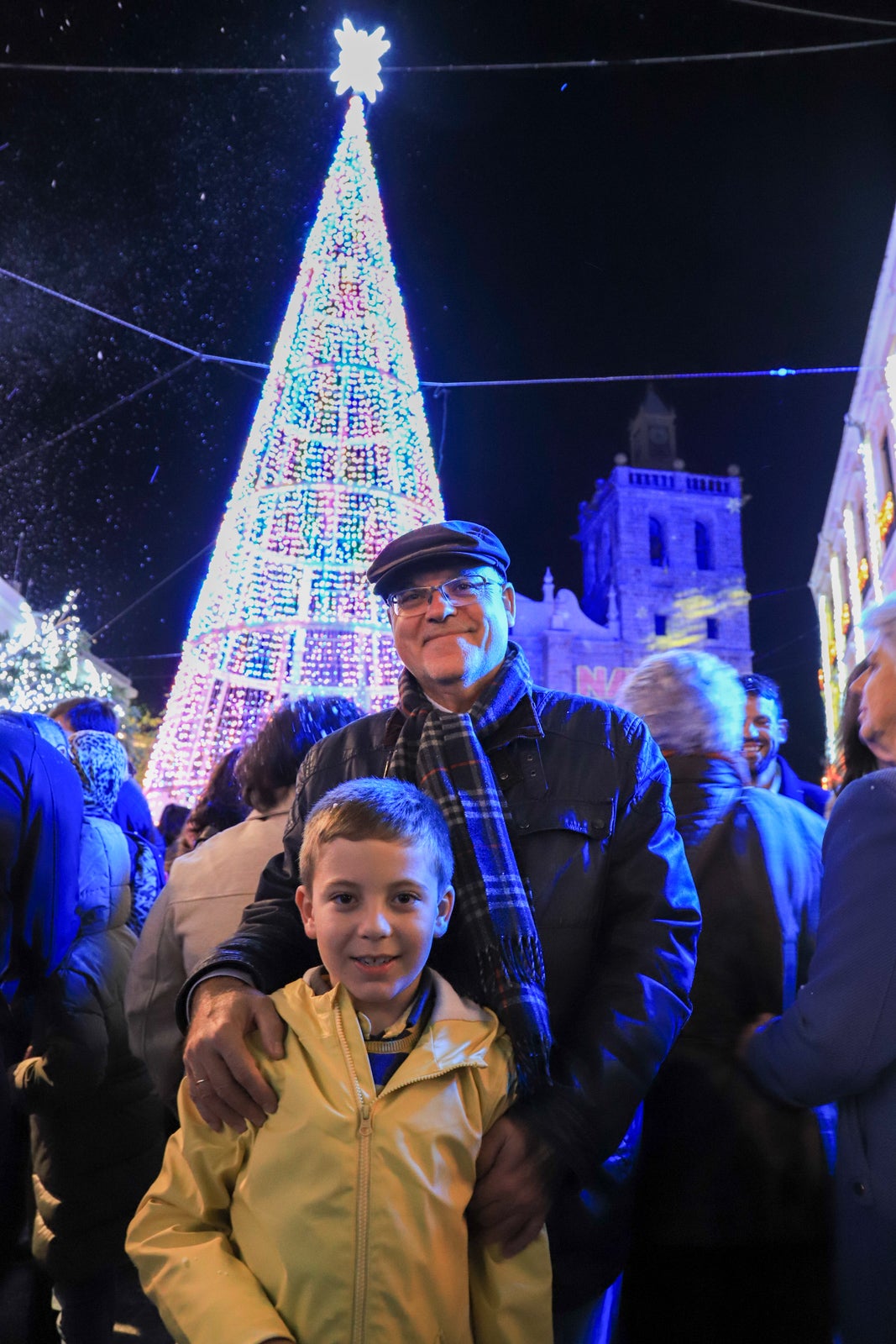 Villanueva de la Serena enciende su Navidad. 