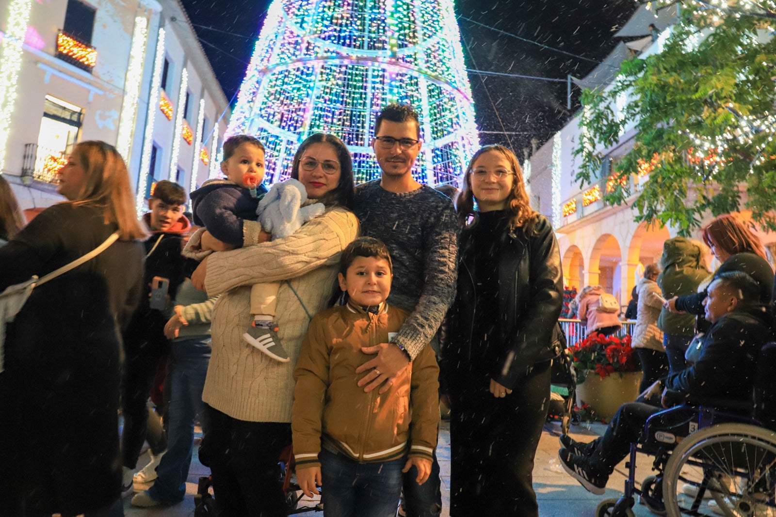 Villanueva de la Serena enciende su Navidad. 