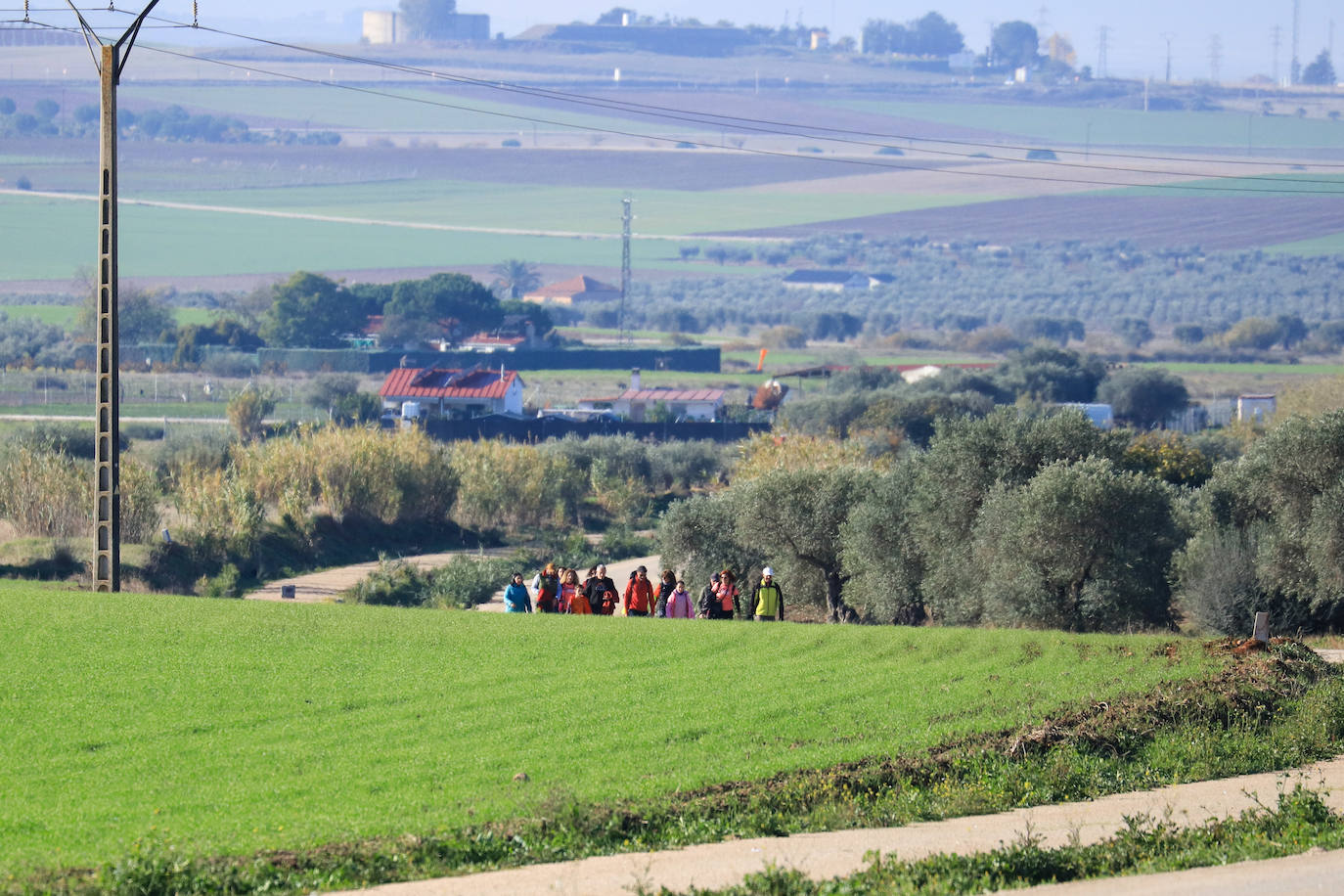 Familiares, amigos y allegados quisieron acompañar a Manuel Calderón en su regreso a Villanueva. 
