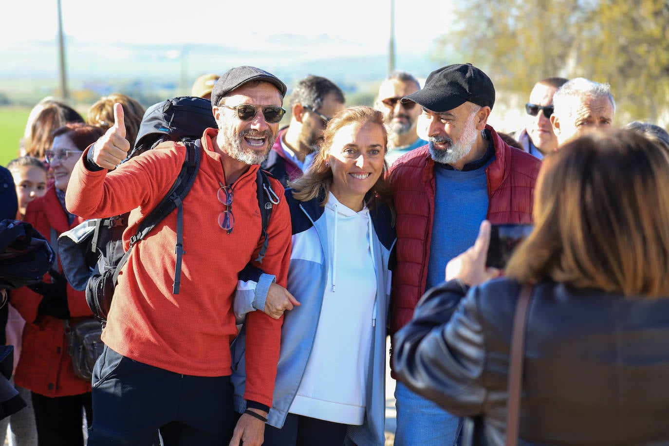 Familiares, amigos y allegados quisieron acompañar a Manuel Calderón en su regreso a Villanueva. 