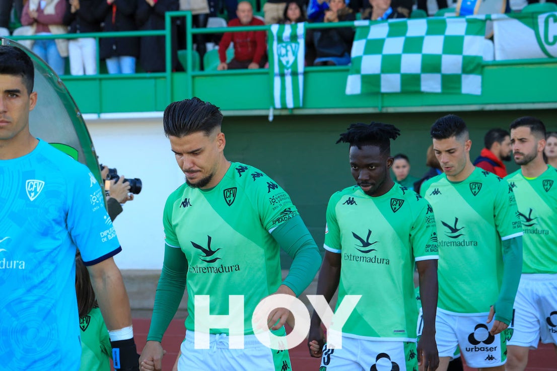 El Don Benito se llevó el derbi con un solitario gol de Pablo Rodríguez. 