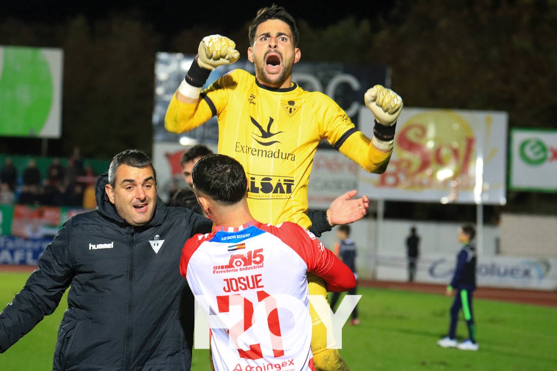 El Don Benito se llevó el derbi con un solitario gol de Pablo Rodríguez. 
